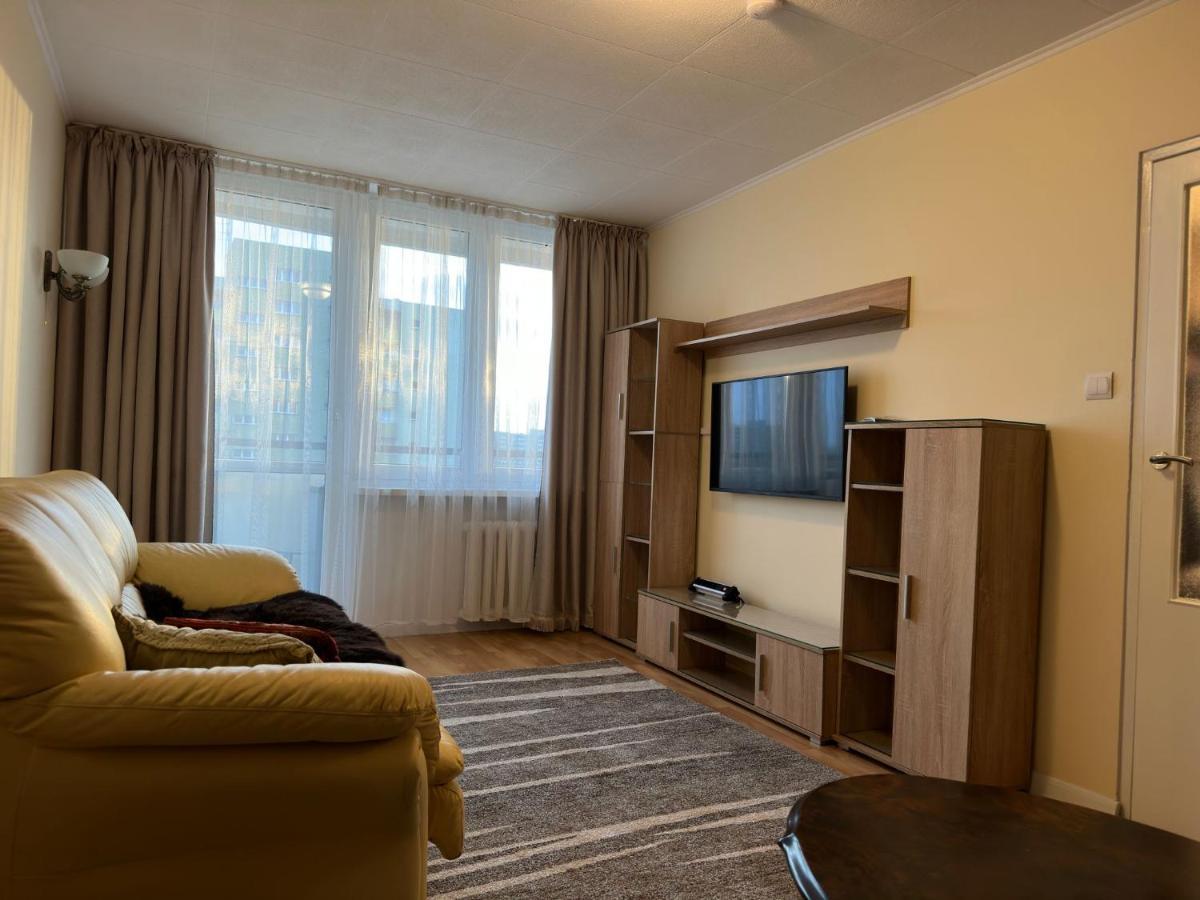 Apartament Bazylianska - 100M Do Metra "Brodno", 20 Minut Do Centrum Warszawy Warsaw Exterior photo